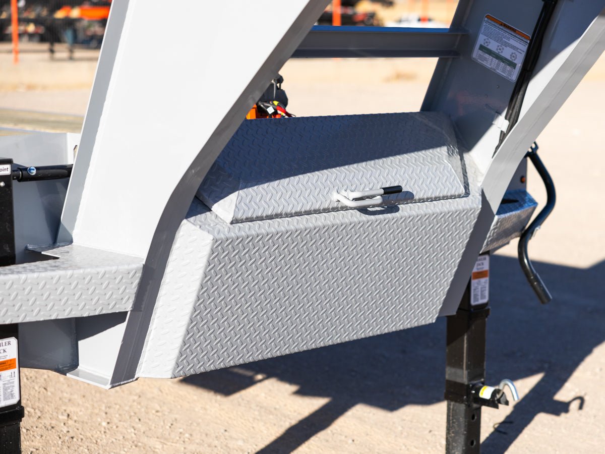 Horizon FFH Deckover Tilt Trailer - Stryker Dealership Group