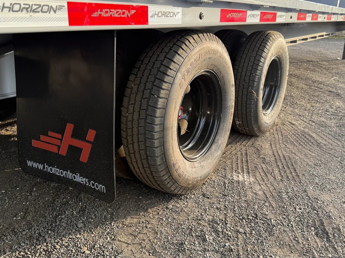Horizon FHS Deckover Split Tilt Trailer - Stryker Dealership Group