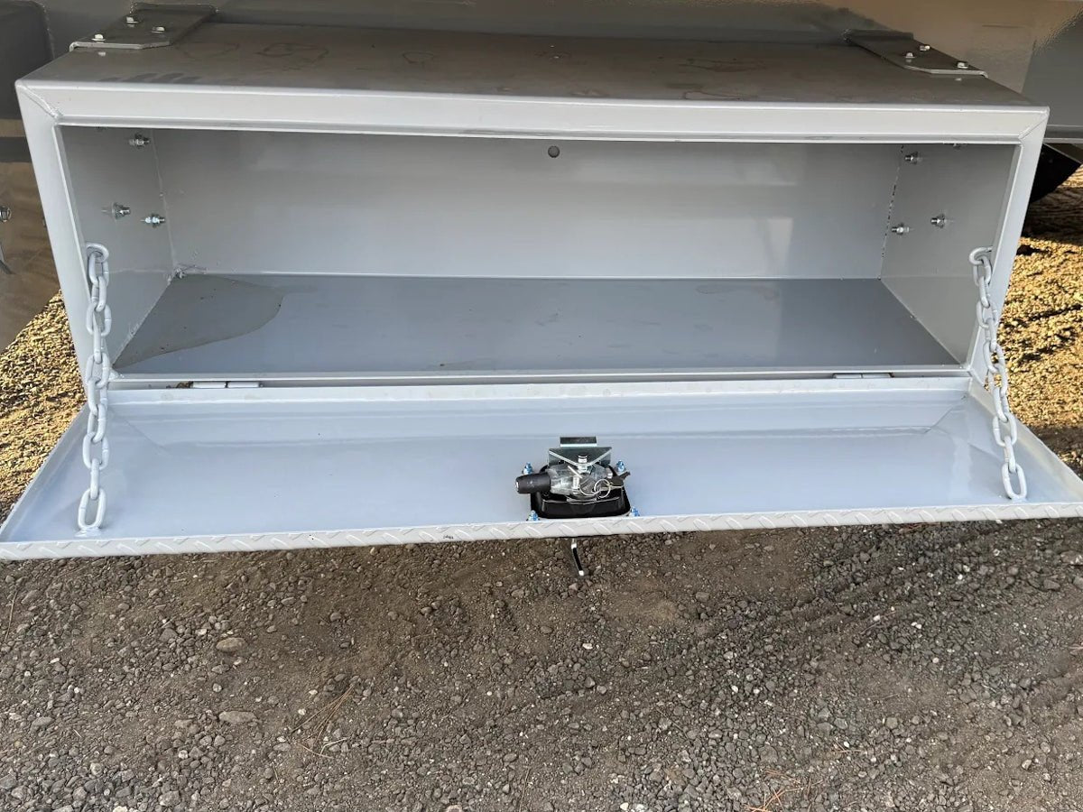 Horizon FHS Deckover Split Tilt Trailer - Stryker Dealership Group