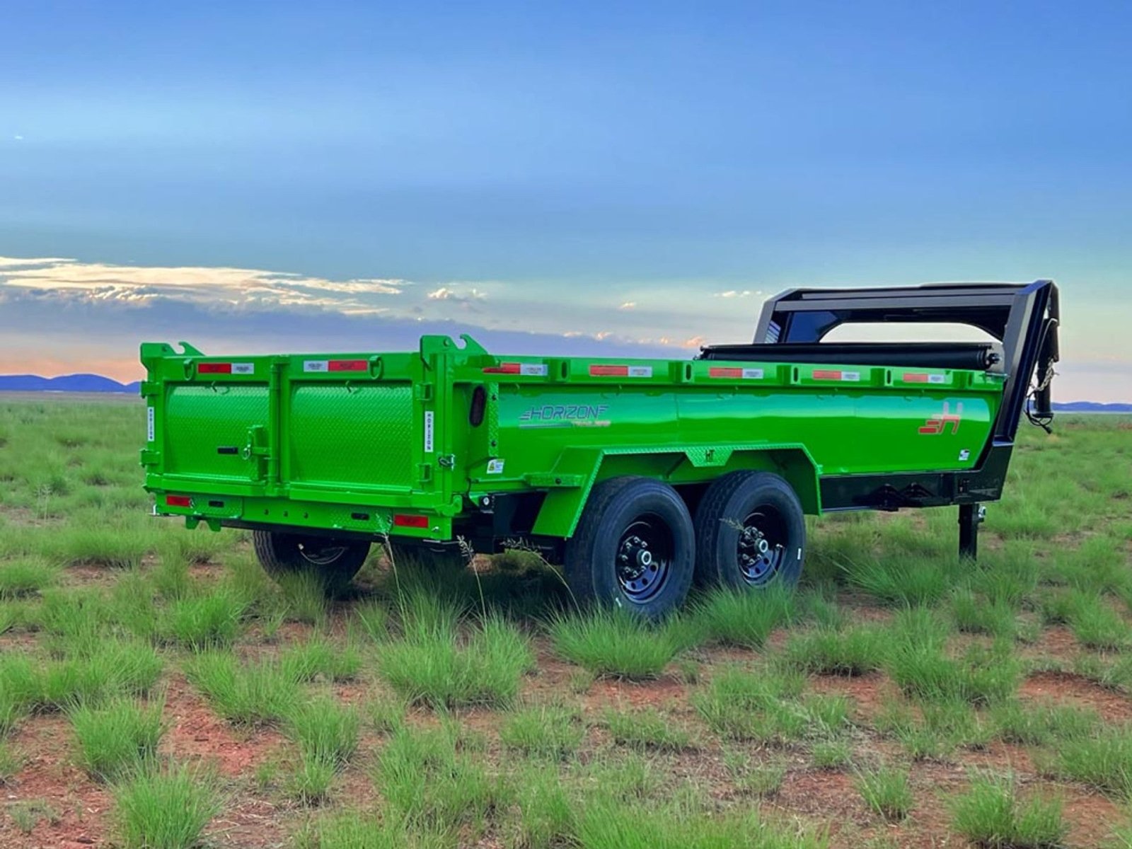 Horizon HZ7 Dump Trailer - Stryker Dealership Group