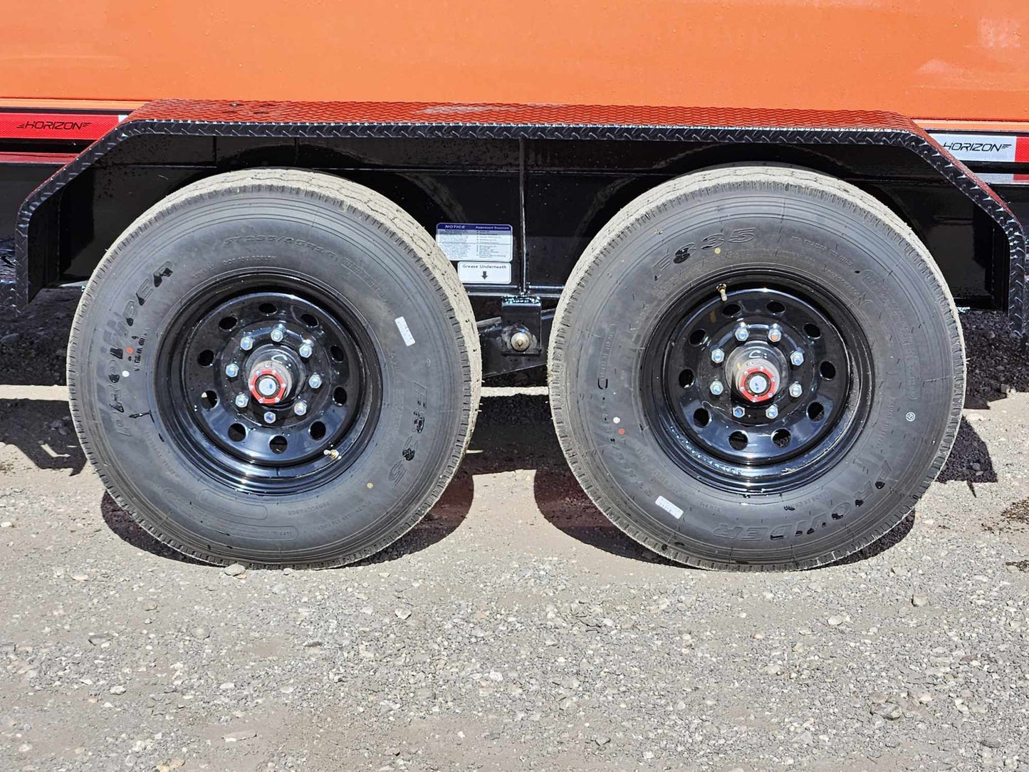 Horizon 16' RDZ GN Roll off Bundle (2) 8k Axles + 3 Bins w/ 4' Walls HZN16GN8K4FTEDZ3ORANGEMI - Ghost ROP - Stryker Dealership Group