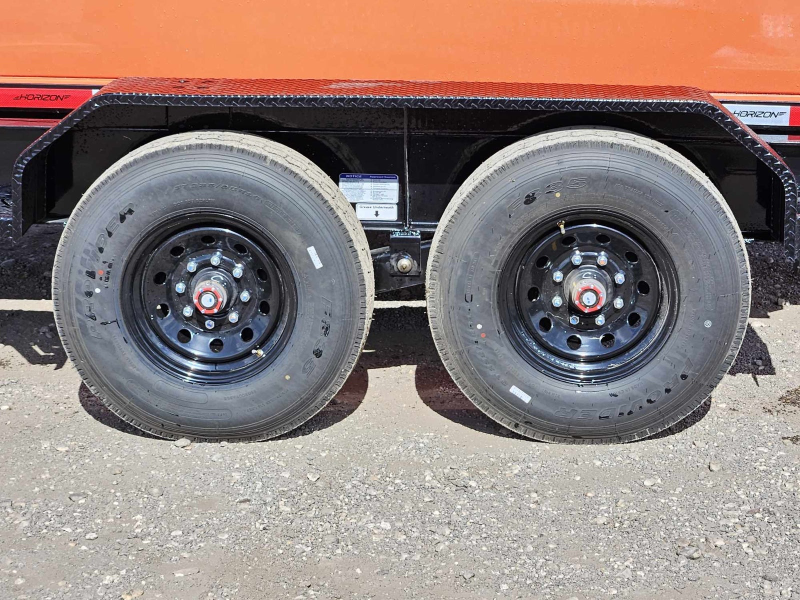 Horizon 16' RDZ GN Roll off Bundle (2) 8k Axles + 3 Bins w/ 4' Walls HZN16GN8K4FTEDZ3ORANGEMI - Ghost ROP - Stryker Dealership Group