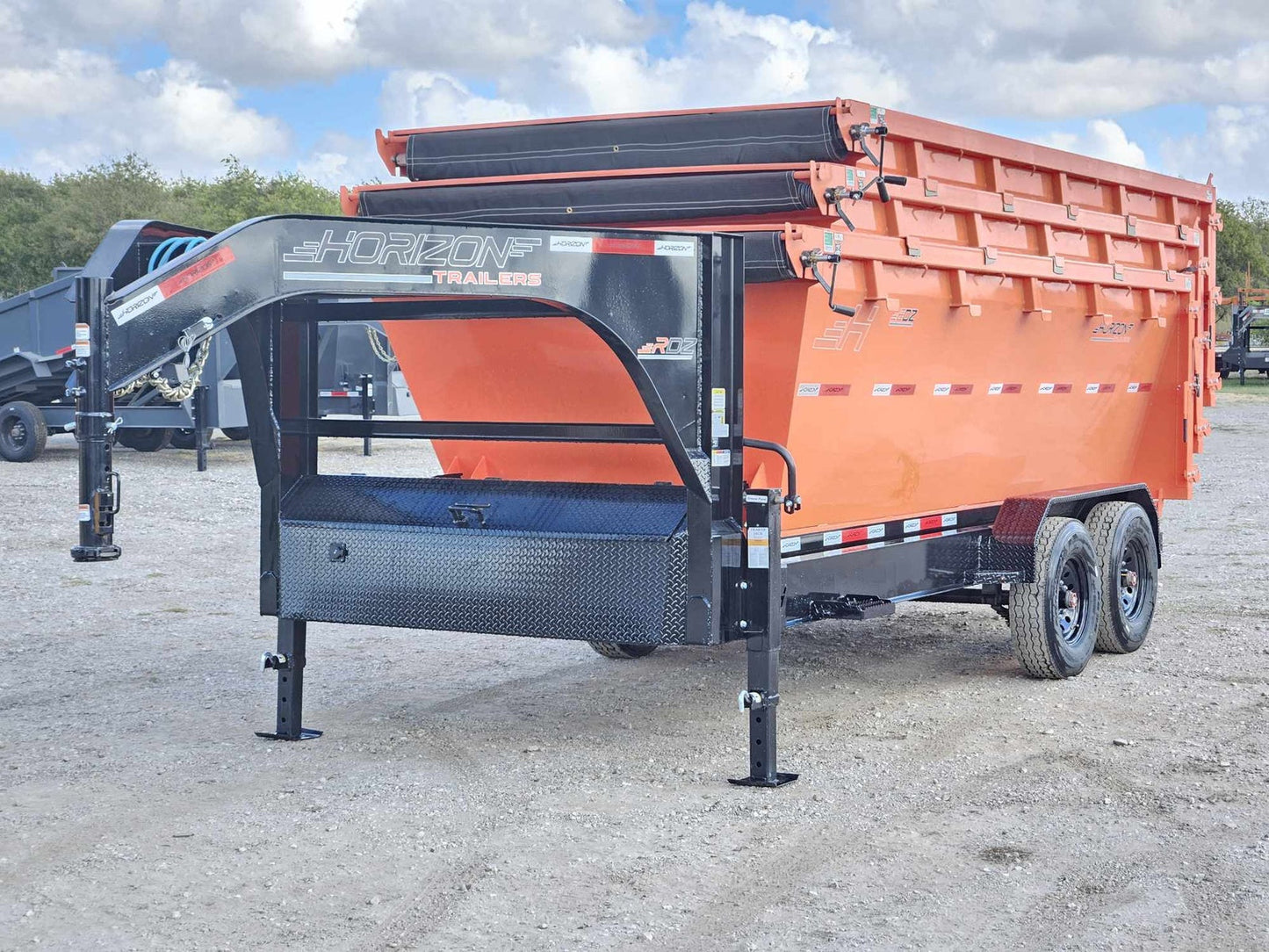 Horizon 16' RDZ GN Roll off Bundle (2) 8k Axles + 3 Bins w/ 4' Walls HZN16GN8K4FTEDZ3ORANGETX - Ghost ROP - Stryker Dealership Group