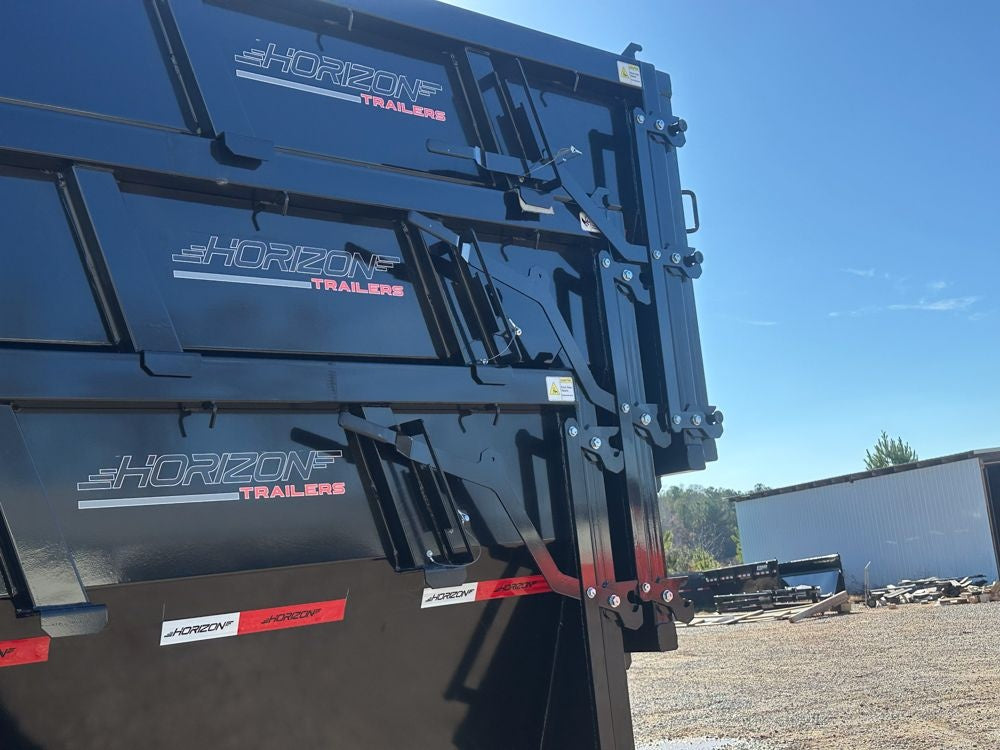Horizon 20' HRD GN Roll off Bundle (2) 10k Axles + 3 Bins w/ 4' Walls HZN20GN10K4FTEDZ3BLKAL - Ghost ROP - Stryker Dealership Group