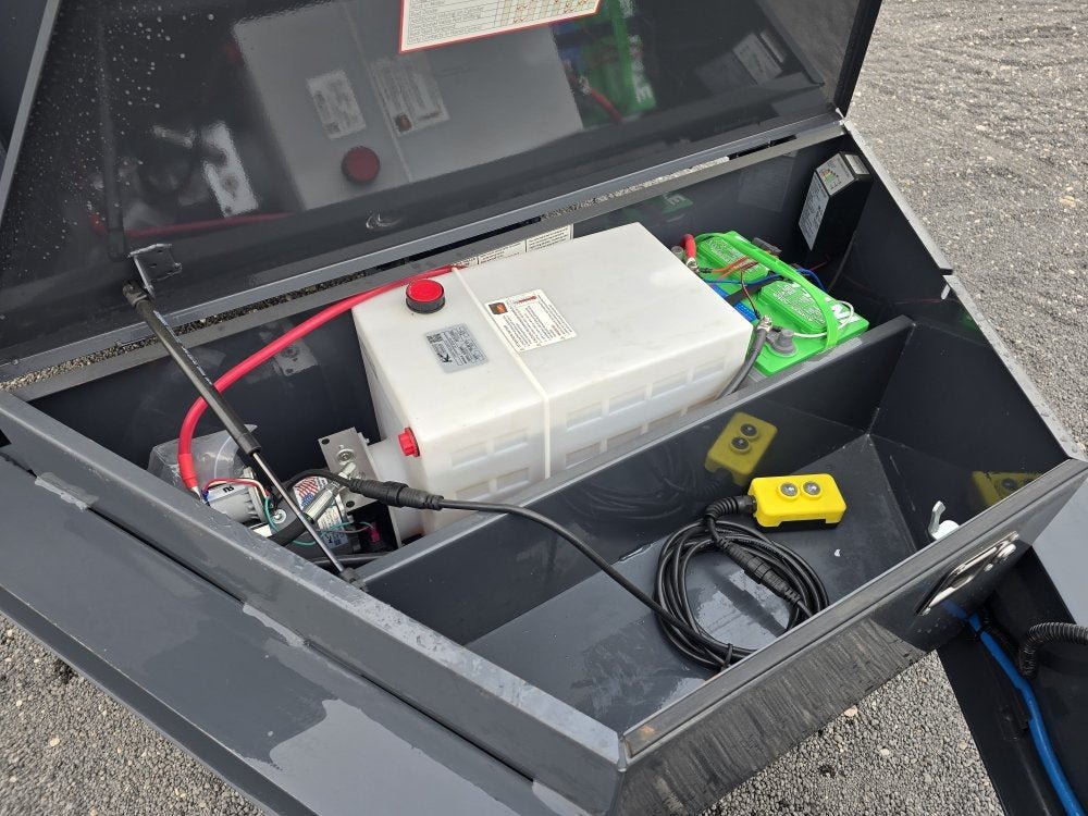 Lamar DT Bumper Pull Dump Trailer - Stryker Dealership Group