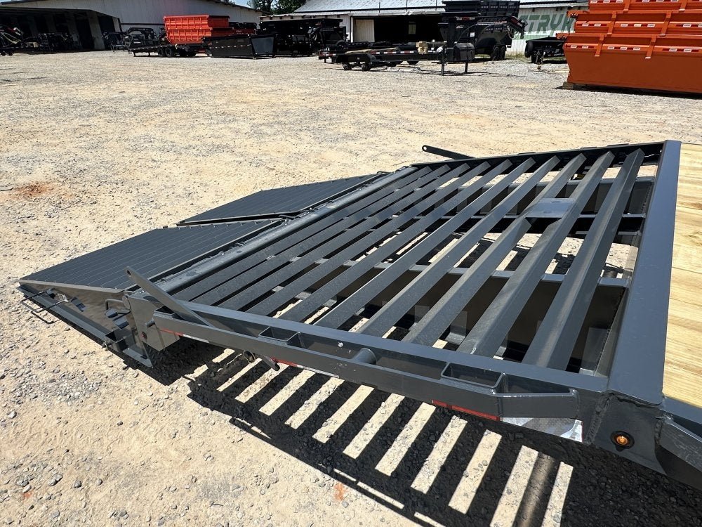 Lamar FD Gooseneck Deckover Trailer - Stryker Dealership Group