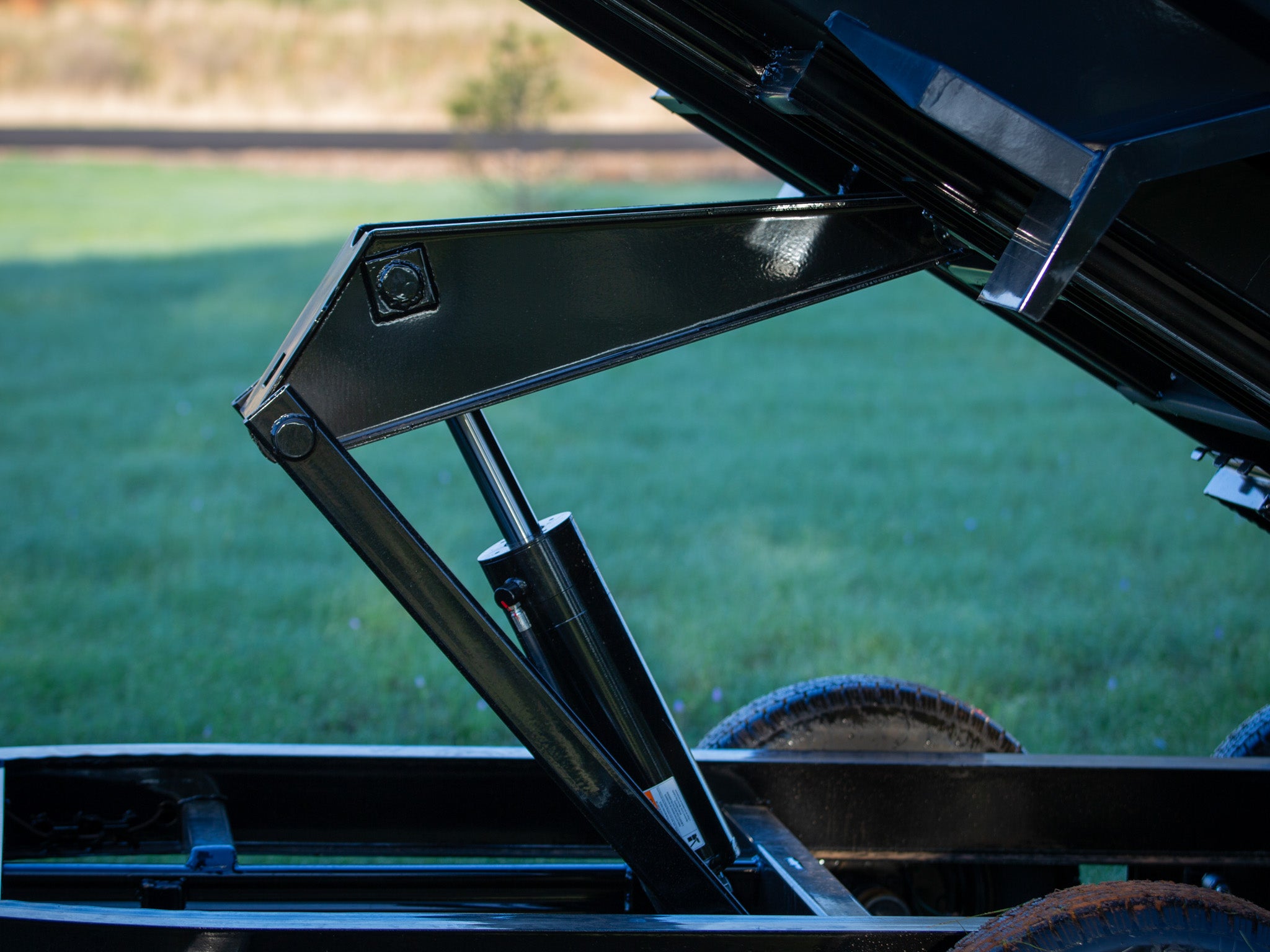 Buckshot LPE Bumper Pull Dump Trailer