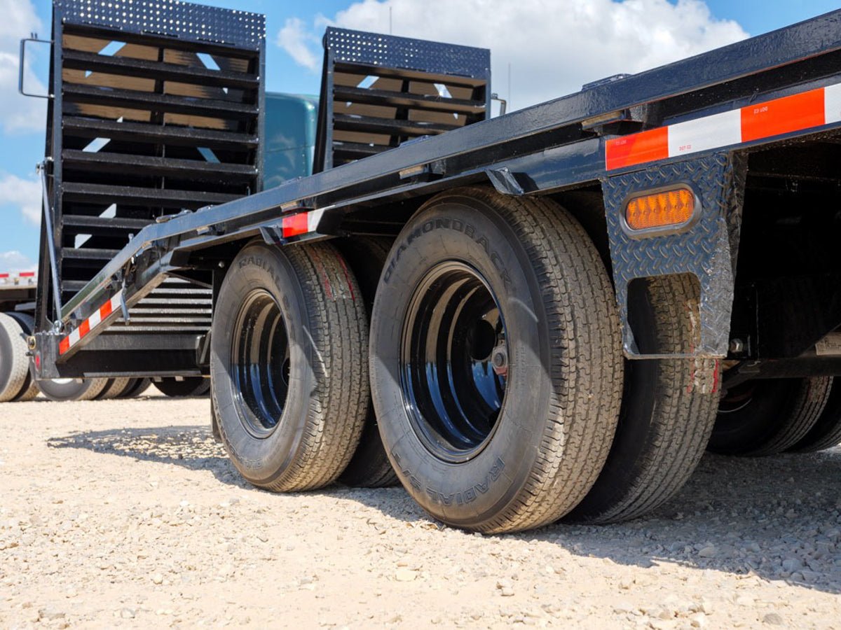 Norstar FXG Gooseneck Deckover Trailer - Stryker Dealership Group