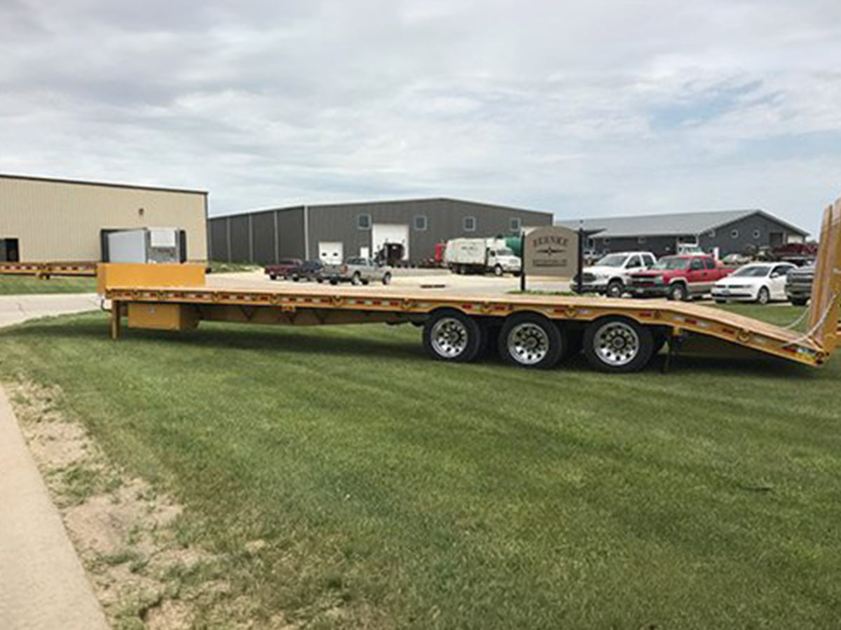 Behnke Semi-Style Ramp Trailer