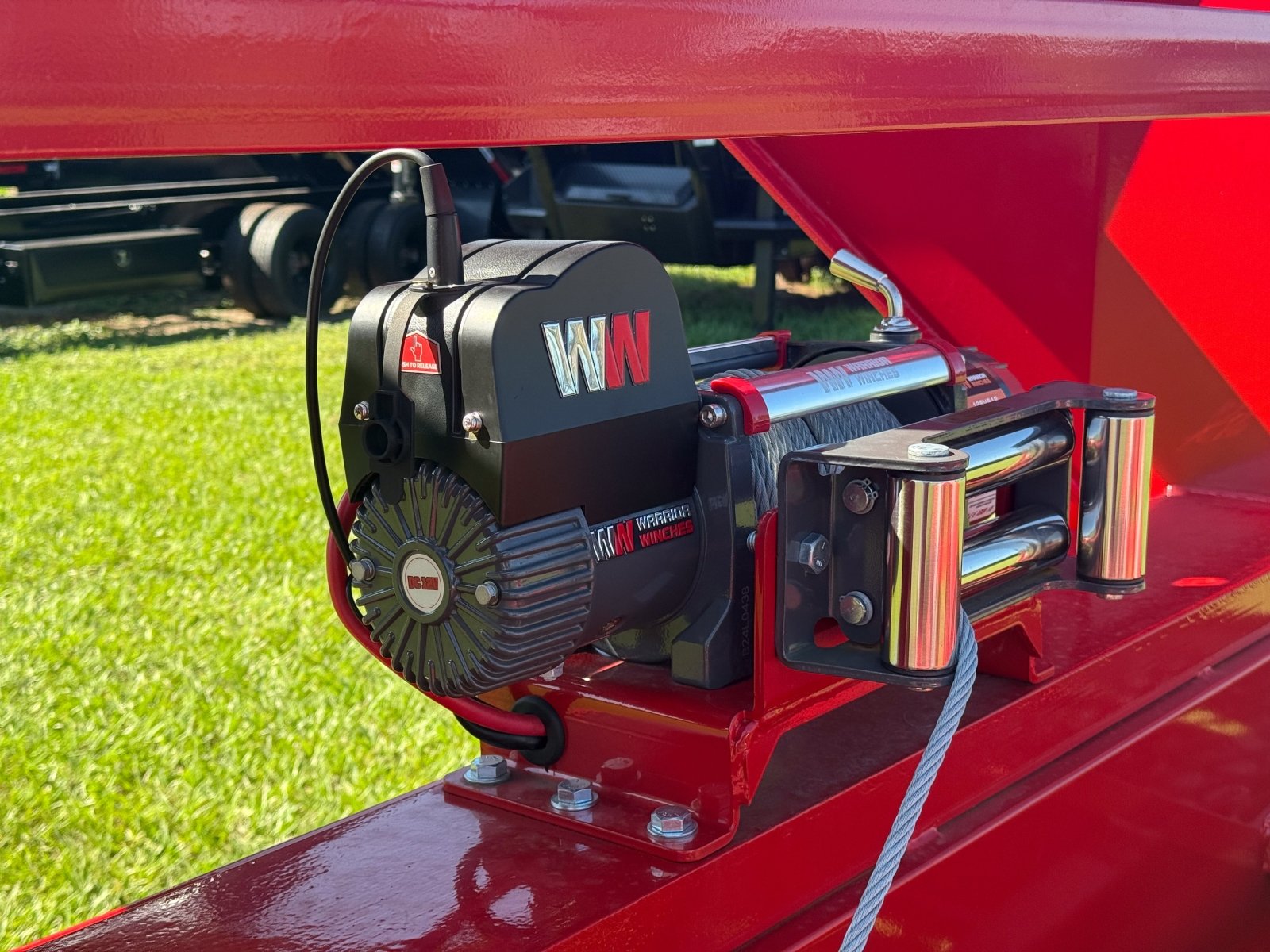 Stryker 44' Mesh Deck Truck and Van Trailer (3) 7k Axles 14ply Tires w/winch - Stryker Dealership Group