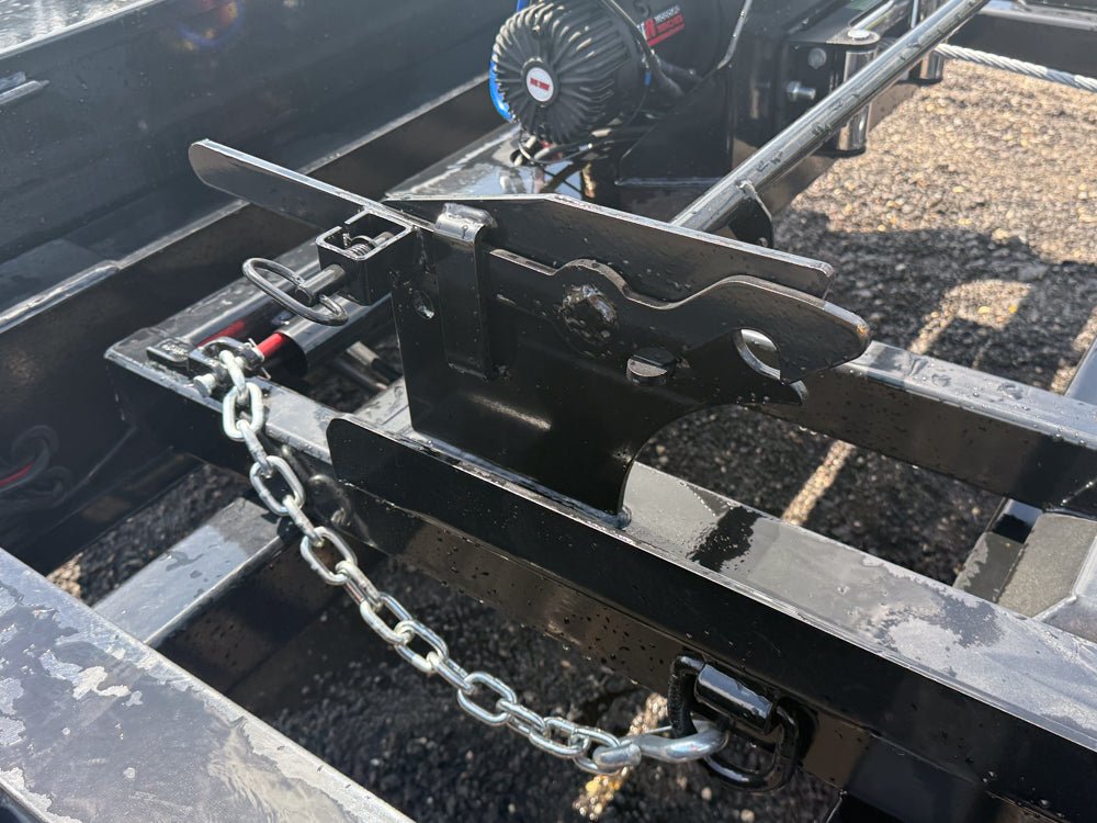 Stryker Bumper Pull Roll Off Base - Stryker Dealership Group