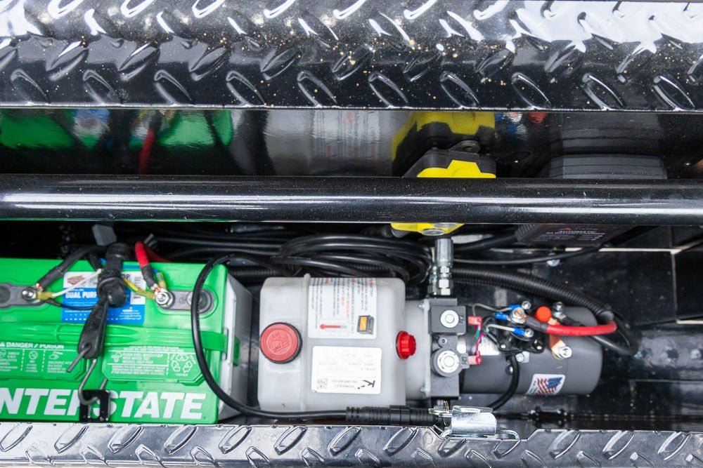 Stryker SDT Gooseneck Dump Trailer - Stryker Dealership Group