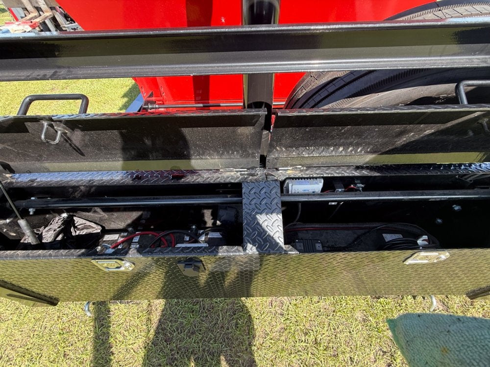 Stryker 16' GN Roll off Bundle (2) 8k Axles + 3 Bins w/ 4' Walls - Roll Off Packages - RO 16' Gooseneck - TrailerSwap
