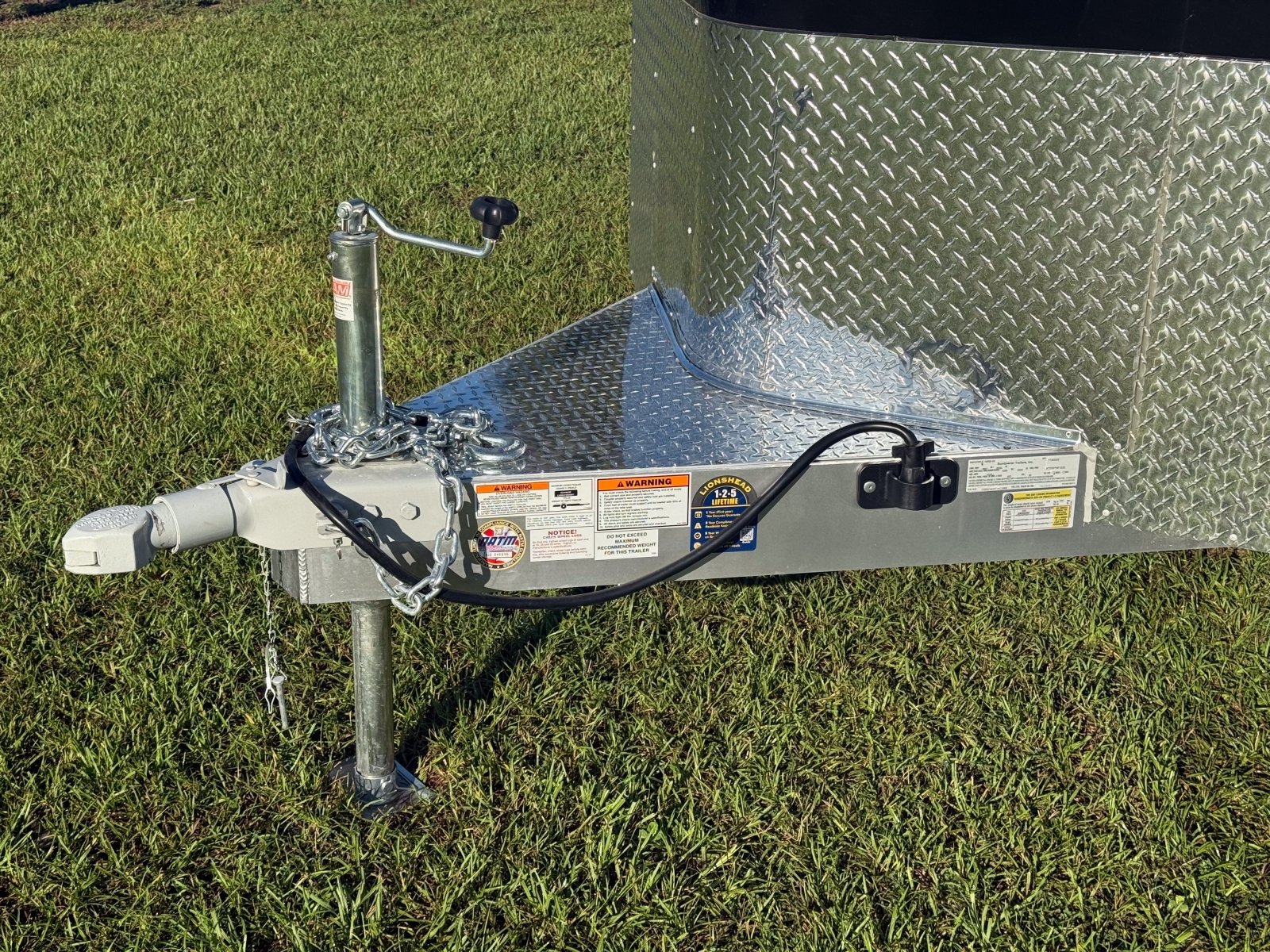 Sundowner Stockman Express Bumper Pull Livestock Trailer - Stryker Dealership Group