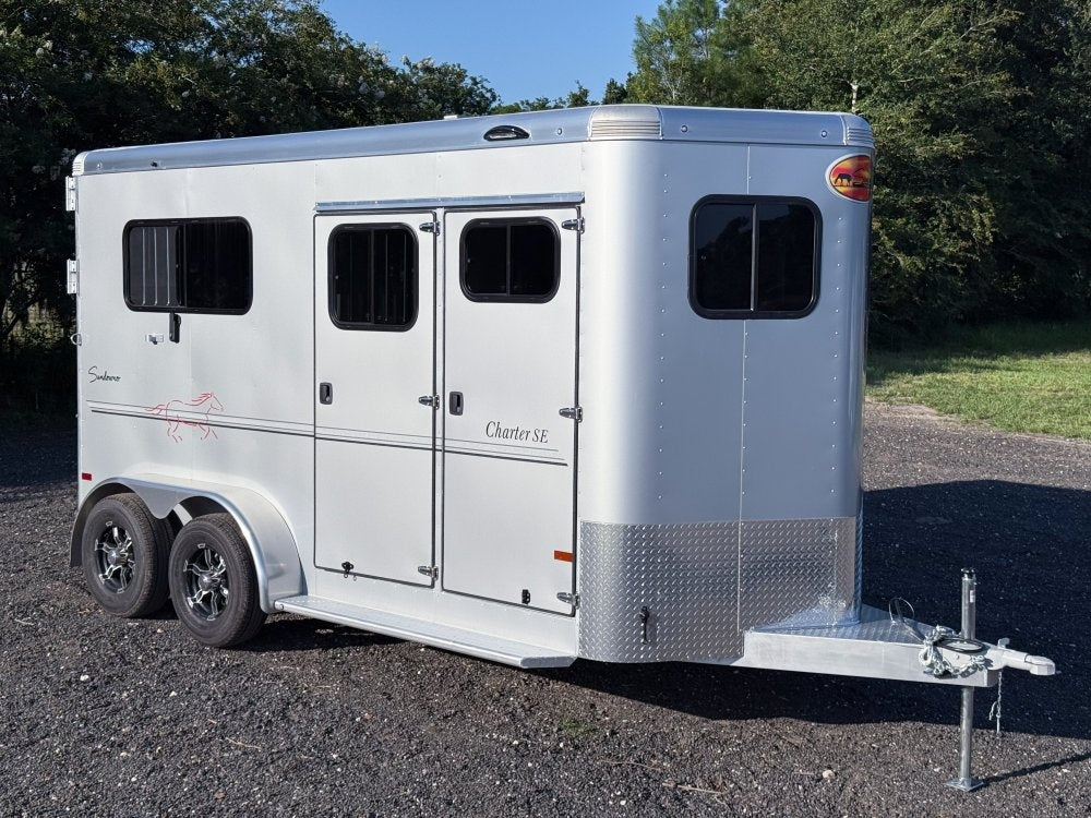 Sundowner 2 Horse Charter SE - Silver - (2) 3500lb Axles - 2 Horse - Horse Trailers - TrailerSwap