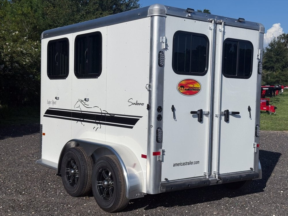 Sundowner 2 Horse Super Sport - White - Porch Lights - 2 Horse - Horse Trailers - TrailerSwap