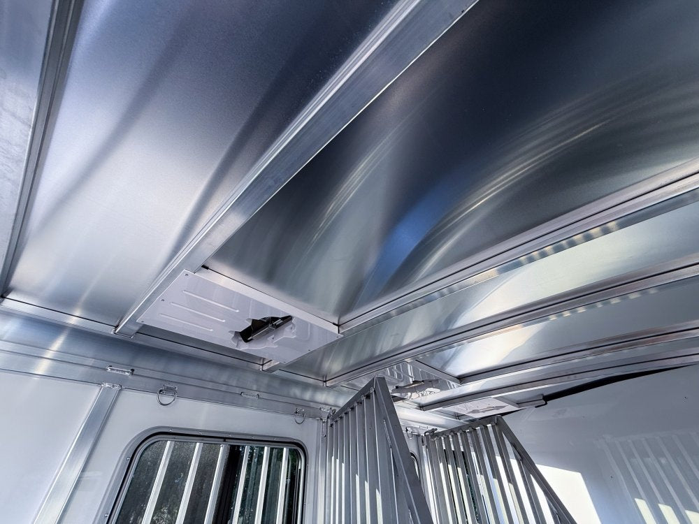 Sundowner Super Tack 3 Horse w/ Large Tack Room and Water Tank - White (2) 5,200lb Axles - 3 Horse - Horse Trailers - TrailerSwap