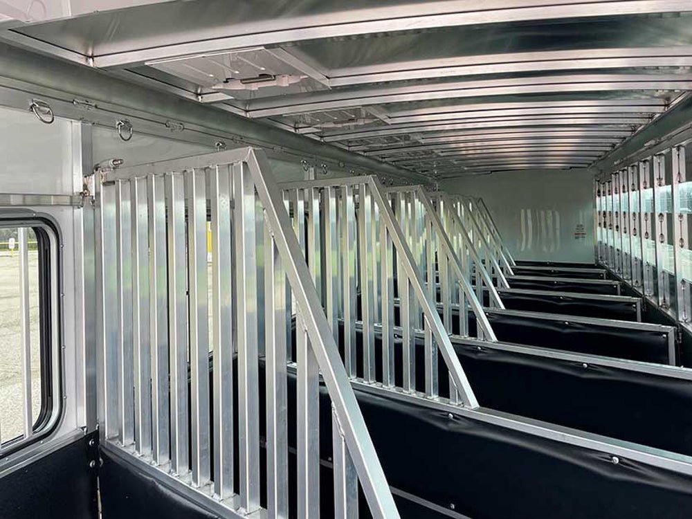 Super Sport Gooseneck Horse Trailer - Stryker Dealership Group